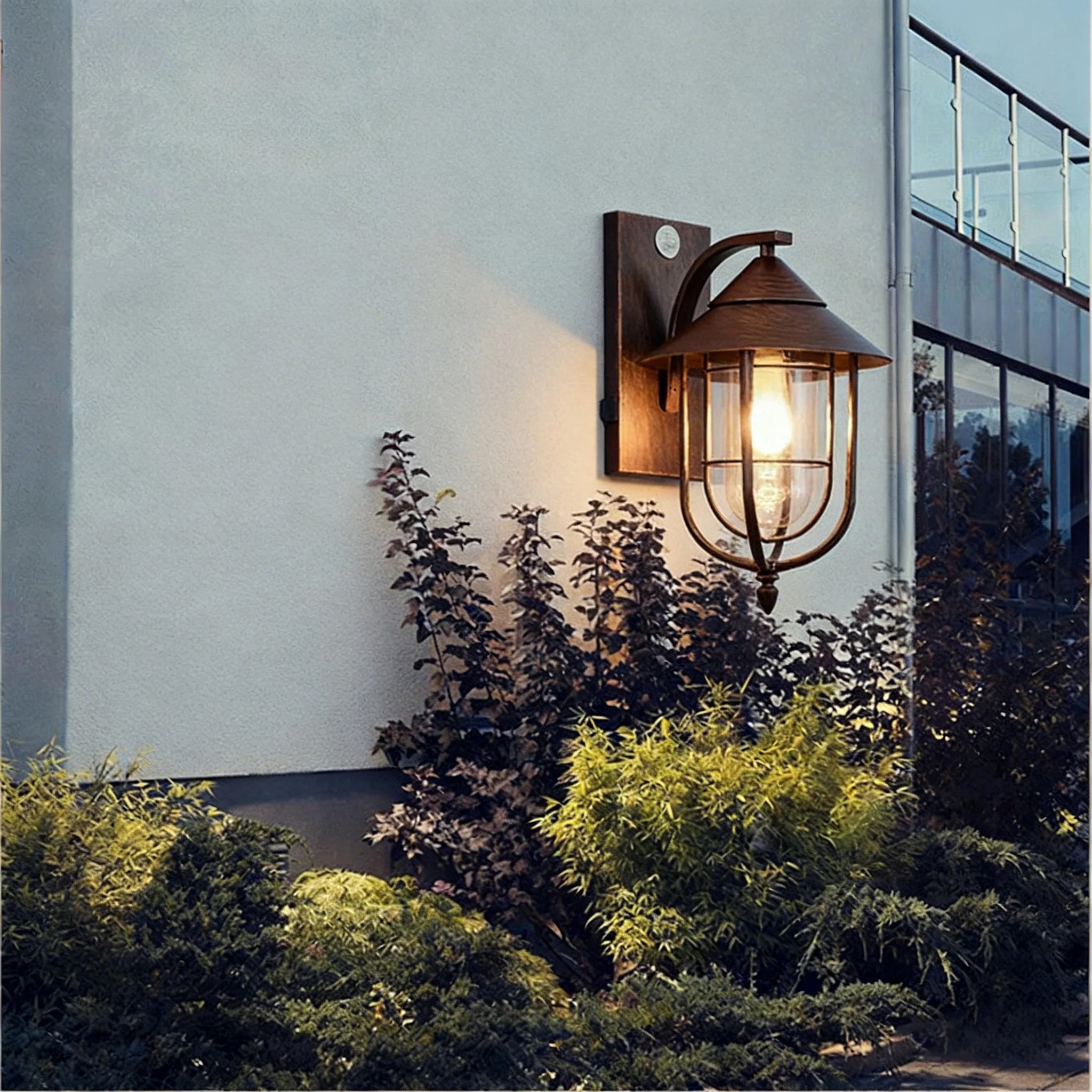 Sentinel Motion-Sensor Wall Light