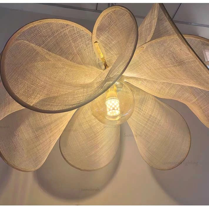 Hanabi Blossom Pendant