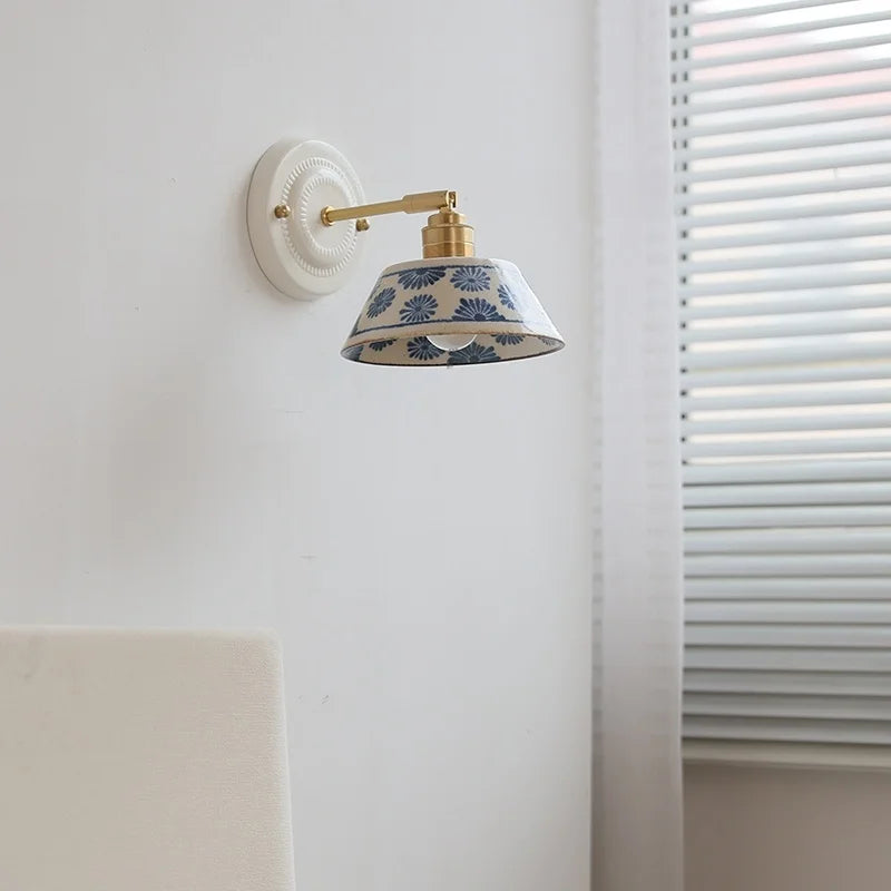 Fleur Ceramic & Brass Sconce